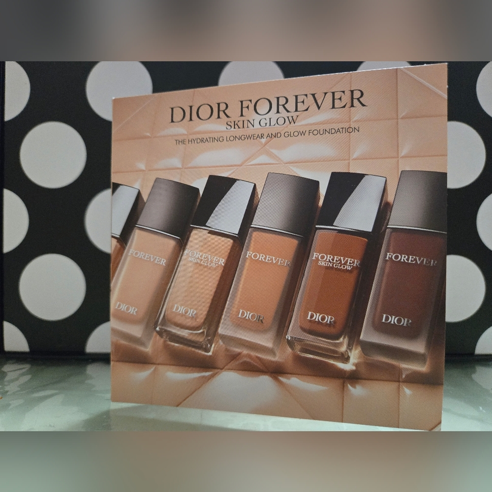 10/$25✨️Dior Forever Sampler✨️